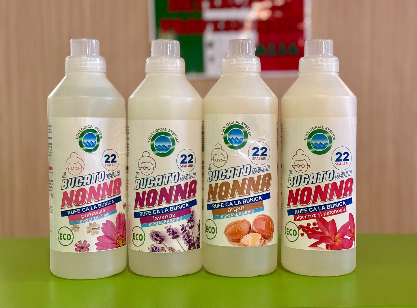 Detergent de rufe ecologic Bucato della nona rufe ca la bunica 1,1 L 22 spalari